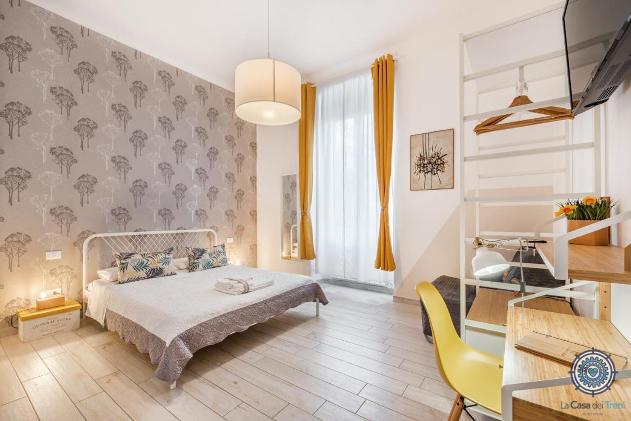 La Casa Dei Treni Affittacamere City Rooms For Travel Lovers La Spezia Exterior photo