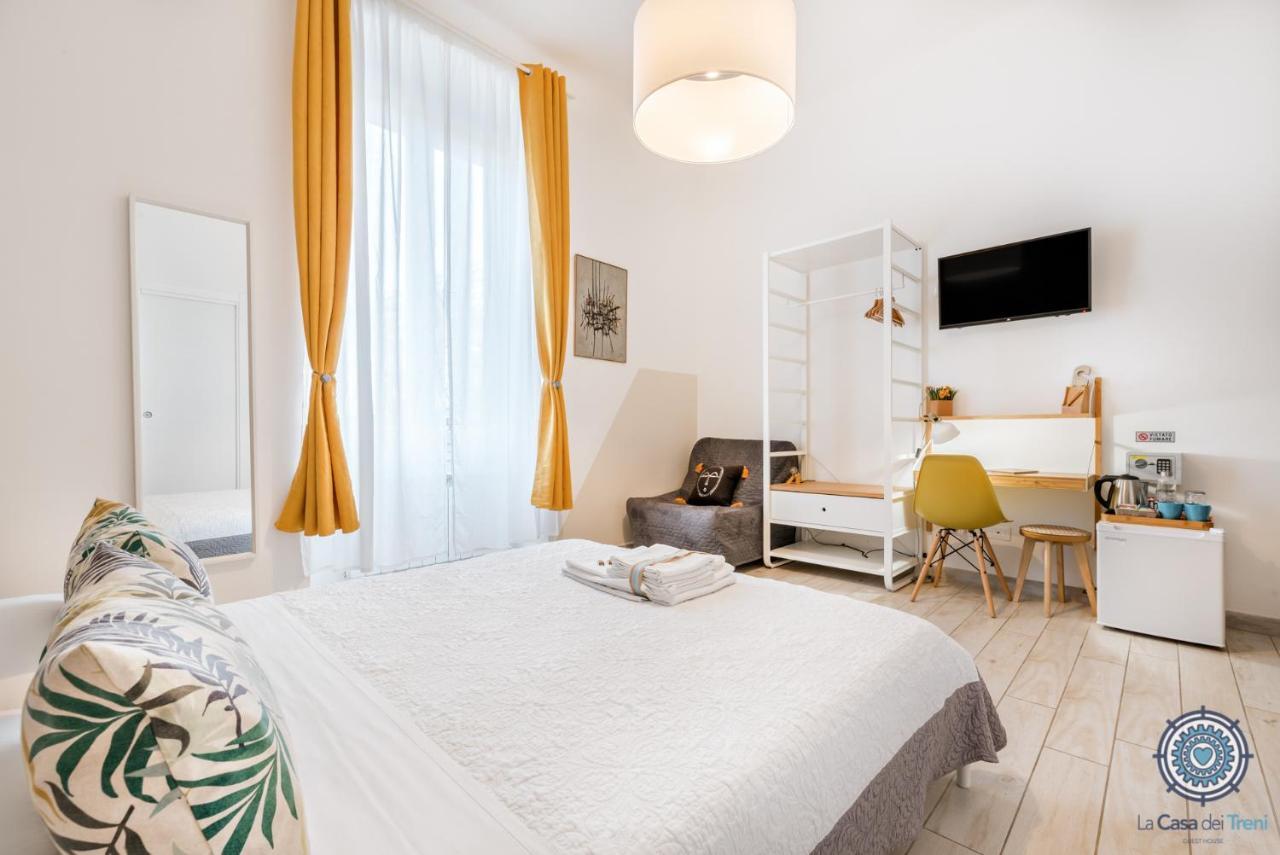La Casa Dei Treni Affittacamere City Rooms For Travel Lovers La Spezia Exterior photo