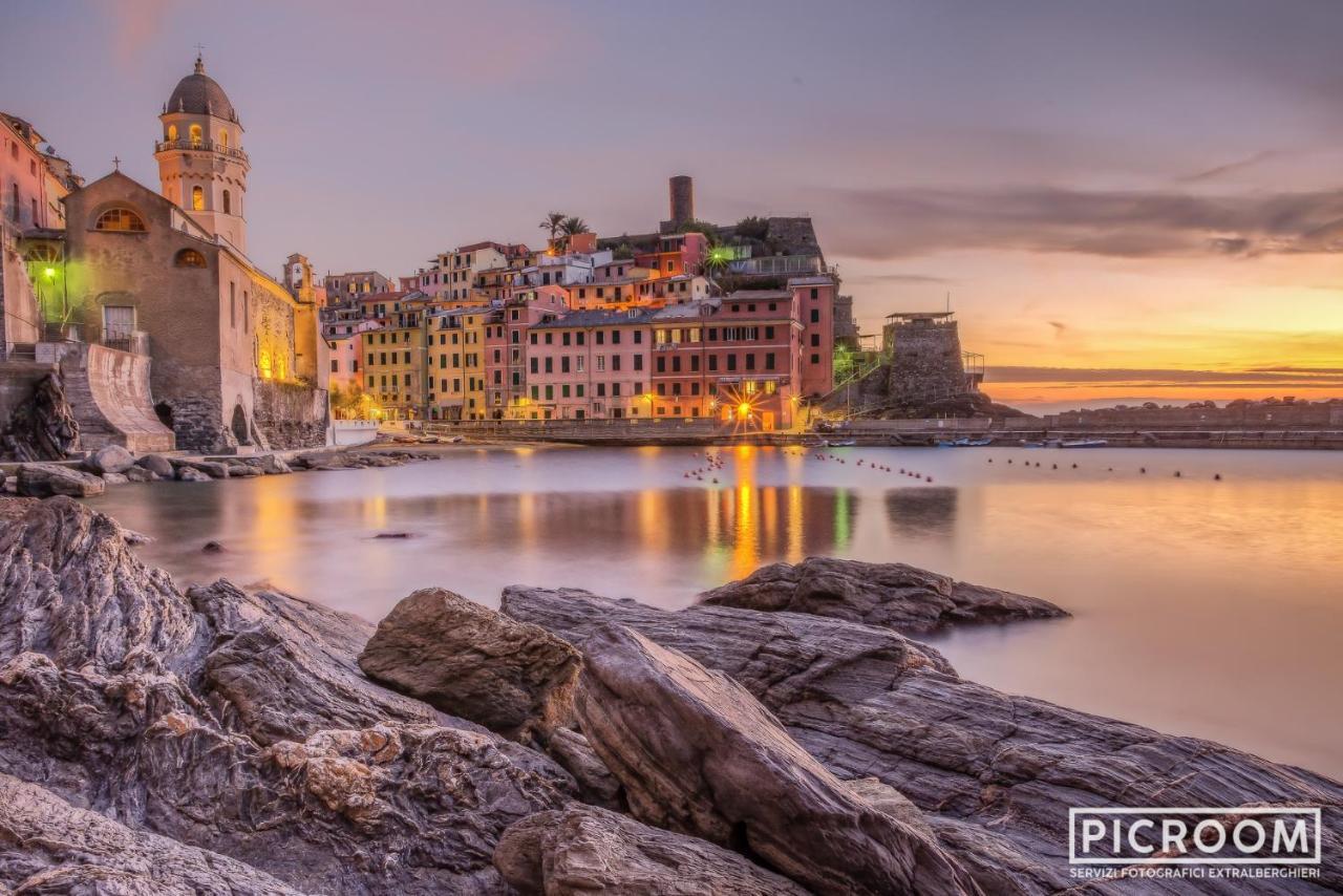 La Casa Dei Treni Affittacamere City Rooms For Travel Lovers La Spezia Exterior photo