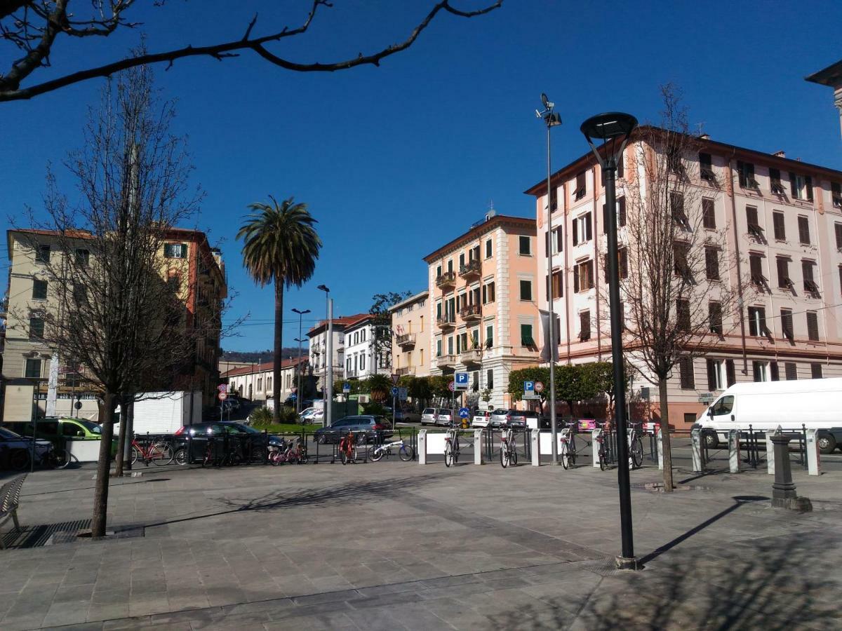La Casa Dei Treni Affittacamere City Rooms For Travel Lovers La Spezia Exterior photo